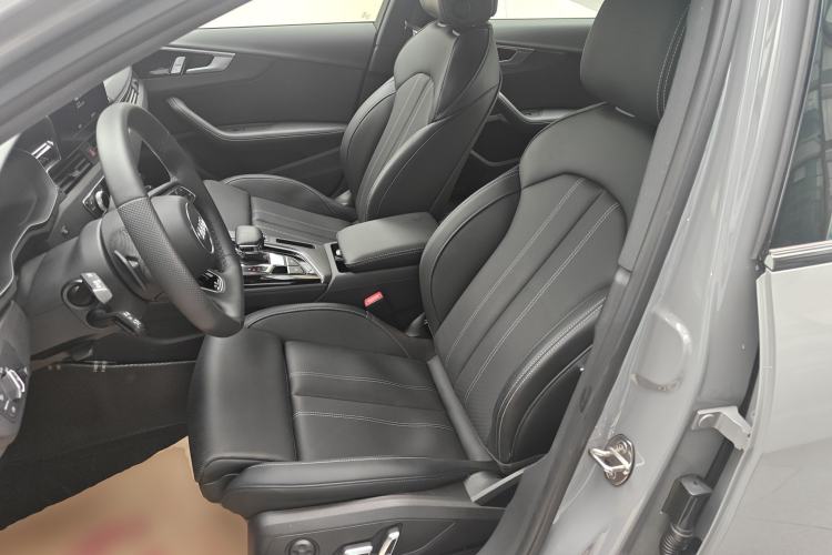 Used Audi A4L 2024 40 TFSI Luxury Dynamic Edition