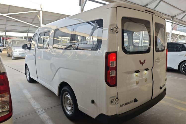 Used Wuling Yangguang 2025 Model 400km Bus Edition—Comfort Edition