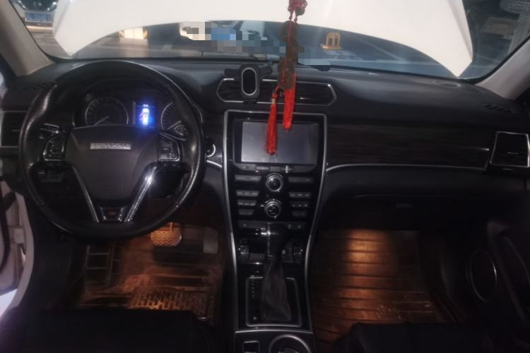 Used Haval H2 2016 Red-Label 1.5T Automatic Two-Wheel Drive Luxury Model
