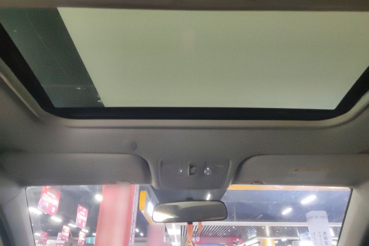 Used Kia kx1 Stonic 2021 1.4L CVT Sunroof Model