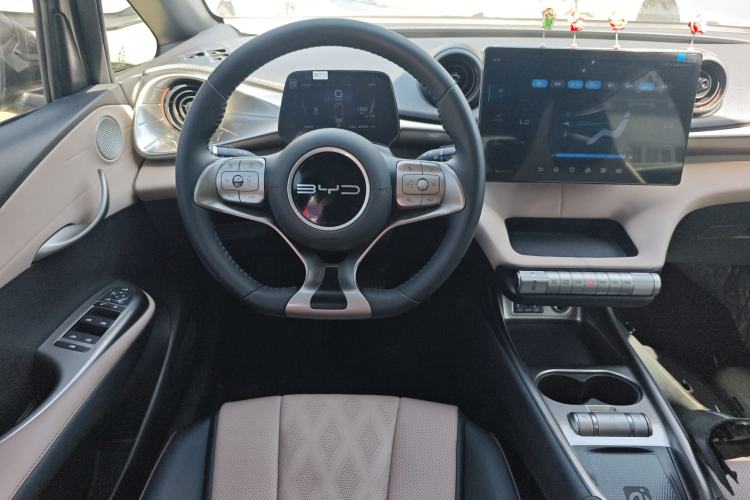 Used BYD Dolphin 2023 420 km Fashion Edition