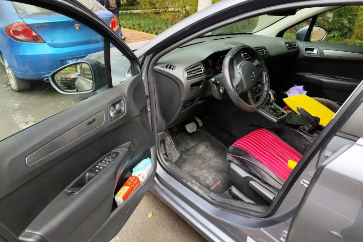 Used Citroen C4 Sega 2016 1.6L Automatic Luxury Model
