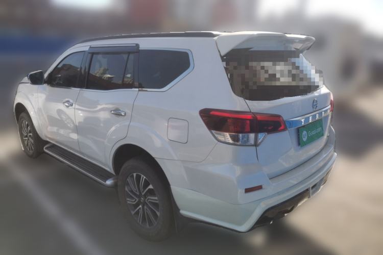 Used Nissan Terra 2020 2.5L XE Manual Two-Wheel-Drive Elite Edition