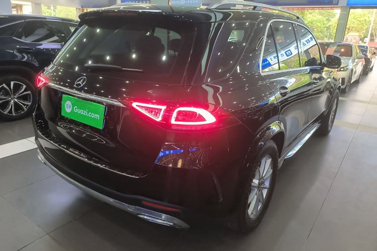 Used Mercedes-Benz GLE 2021 GLE 350 4MATIC Stylish Model Rear Right 45 Deg