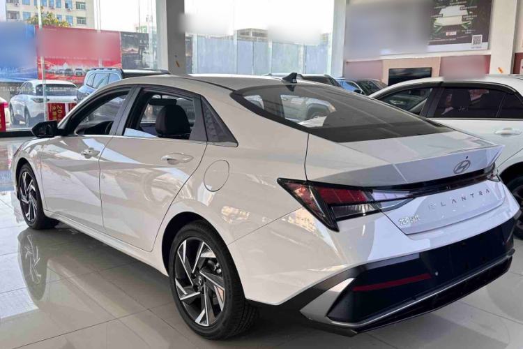 Used Hyundai Elantra 2023 1.5L CVT GLX Elite Edition