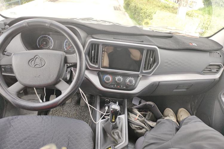 Used CHANGAN KAICHENG Ruixing M60 2023 1.6L CNG Comfort Van 2 Seats Center Console