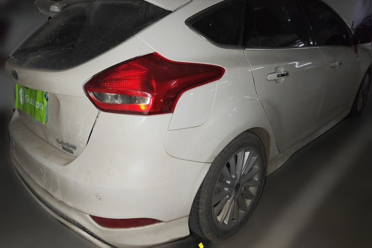 Used Ford Focus 2015 Hatchback EcoBoost 180 Automatic Sport Model