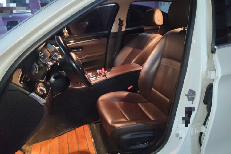 Used BMW 5 Series 2014 525Li Luxury Design Package