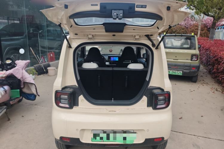 Used Geely Galaxy Panda 2025 210 km – Yuanqi Bear Trunk