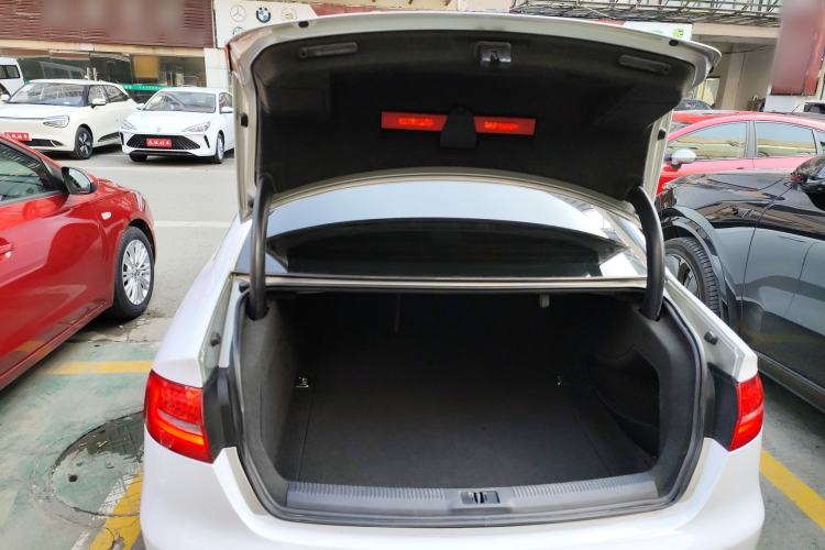 Used Audi A4L 2015 35 TFSI Automatic Standard Model
