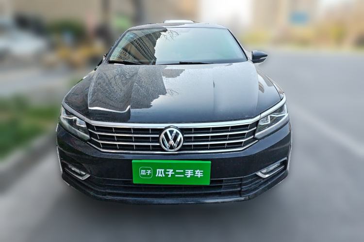 Used Volkswagen Passat 2017 330TSI DSG Luxury Edition
