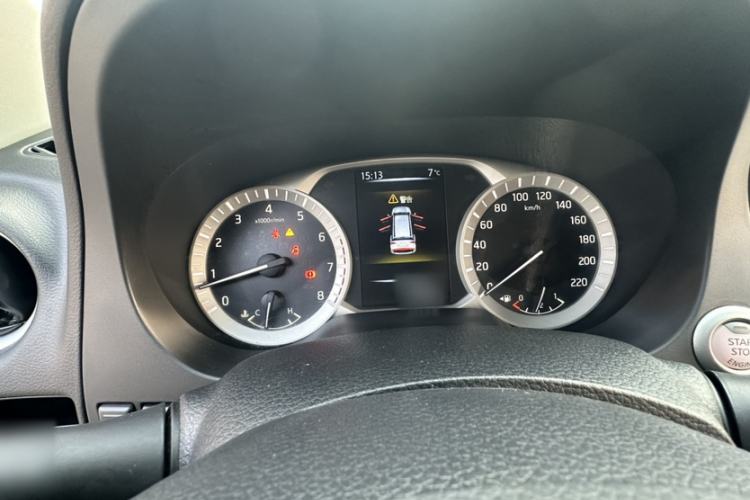 Used Nissan Terra 2018 2.5L Manual Two-Wheel Drive Elite Edition
