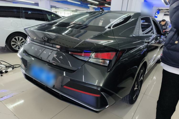 Used Hyundai Elantra 2023 1.5L CVT GLX Elite Edition Rear Right 45 Deg