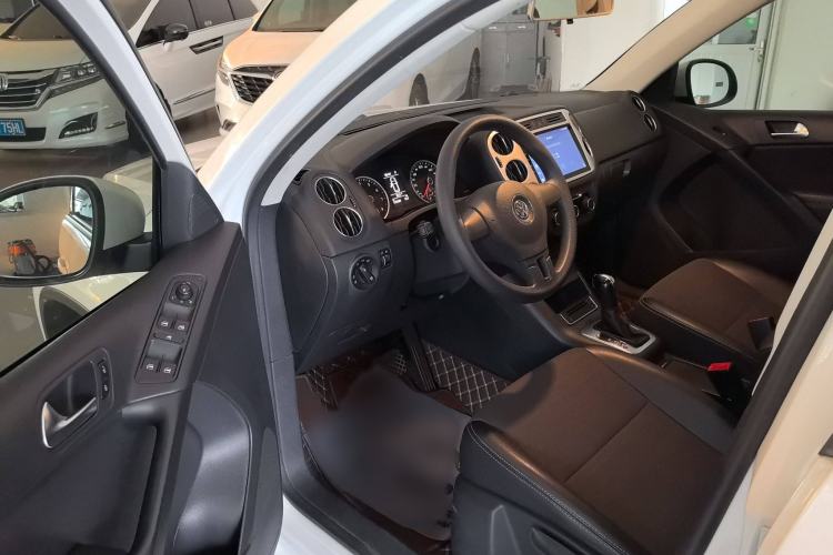 Used Volkswagen Tiguan L 2017 300TSI Automatic Two-Wheel Drive Silk Road Luxury Edition