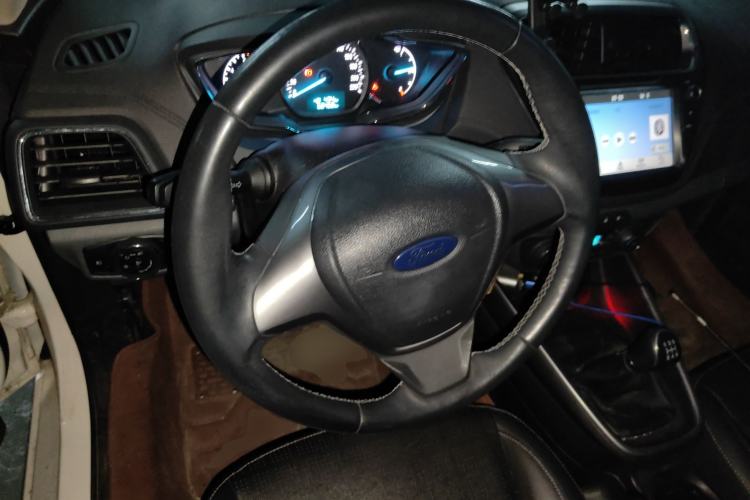 Used Ford Escort 2017 Happy Edition 1.5L Manual Fashion Model