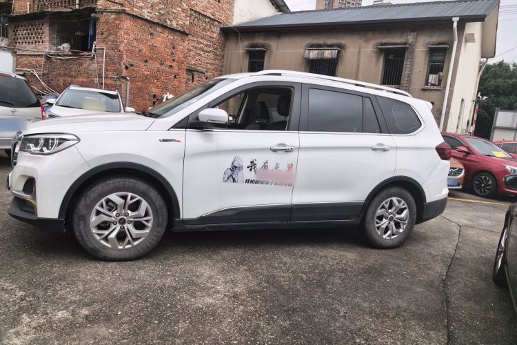 Used SWM G05 2019 2.0L Manual Luxury Edition