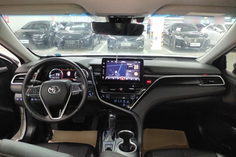 Used Toyota Camry 2023 2.5G Luxury Edition