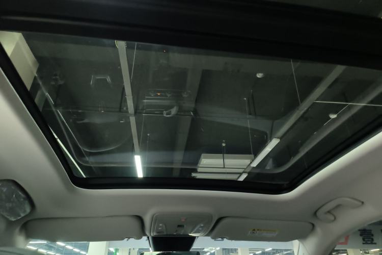 Used Hongqi HS5 2025 2.0T Two-Wheel Drive Flagship Pro Edition