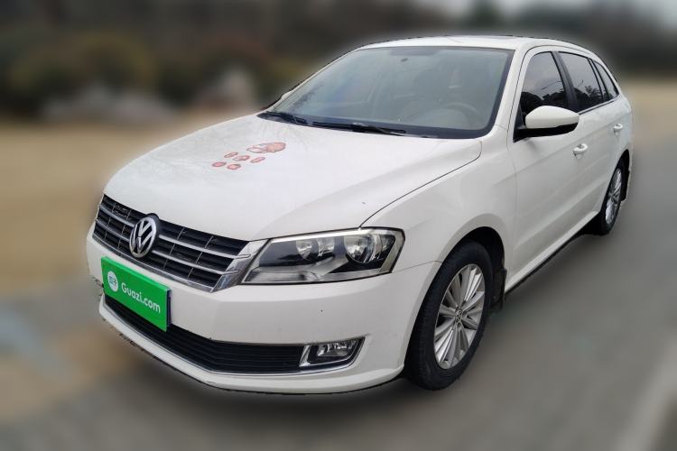 Used Volkswagen Gran Lavida 2013 1.6L Manual Comfort Model