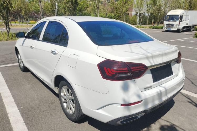 Used Geely Auto Emgrand 2021 UP 1.5L CVT Comfort Model Exterior 2