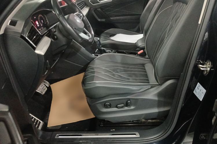 Used Volkswagen Tiguan L 2022 330TSI Automatic Two-Wheel Drive R-Line Enhanced Edition
