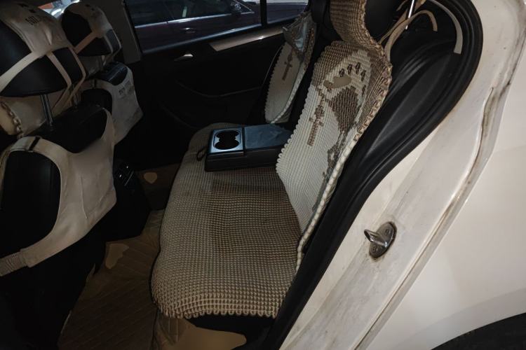 Used Volkswagen Sagitar 2012 1.6L Manual Fashion Edition Left Rear Seat