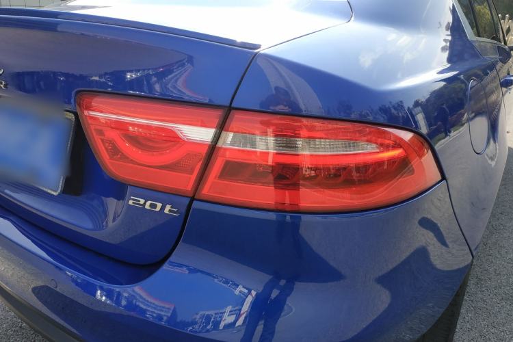 Used Jaguar XE 2017 2.0T 200 PS R-Sport