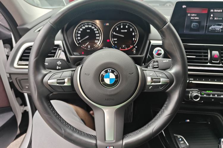 Used BMW 1 Series 2023 120i M Sport Night Edition Steering Wheel