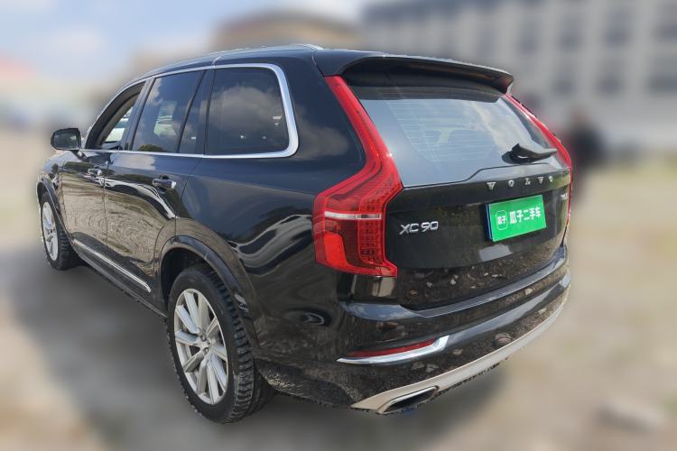 Used Volvo XC90 2019 T6 Zhiyi Edition 7-Seater China V Emission Standard
