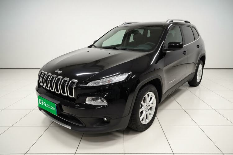 Used Jeep Cherokee 2017 2.0L Superior Edition