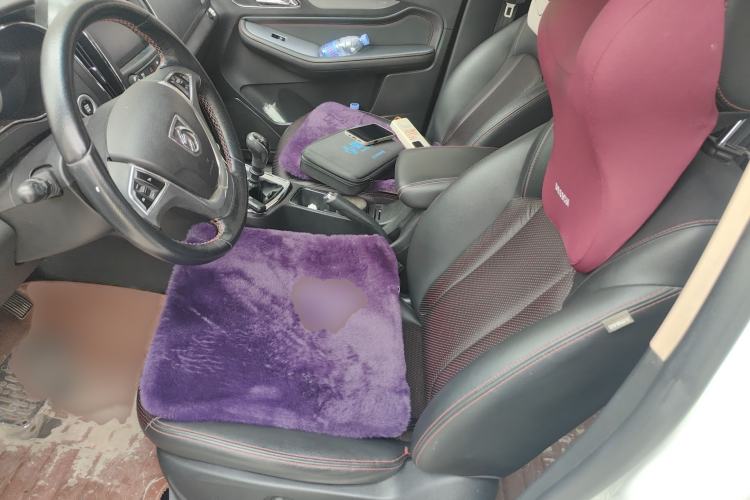 Used Baojun 560 2016 1.8L Manual Luxury Edition
