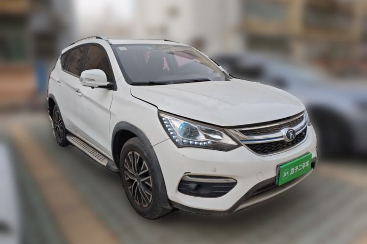 Used BYD Song New Energy 2017 Song DM 1.5TID All-Wheel Drive Luxury Model
