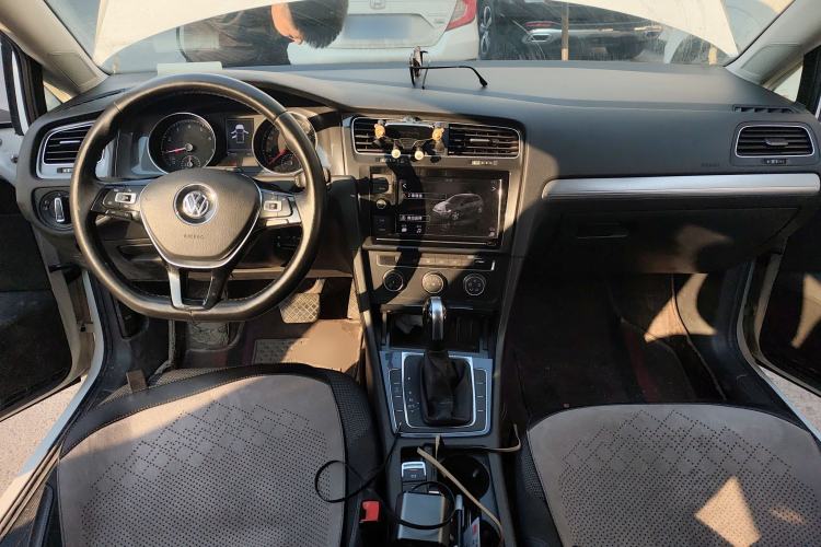 Used Volkswagen Golf 2019 280TSI DSG Comfort Version China VI Standard