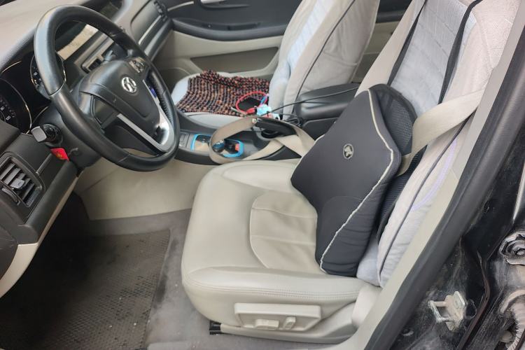 Used BAIC New Energy EU 2016 EU260 Enjoy Edition