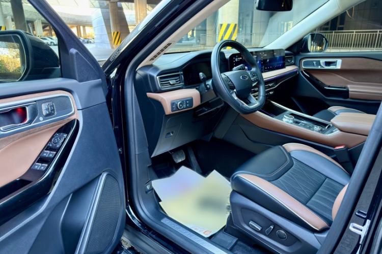 Used Ford Explorer 2023 EcoBoost 285 Four-Wheel Drive Titanium Edition 7-Seater