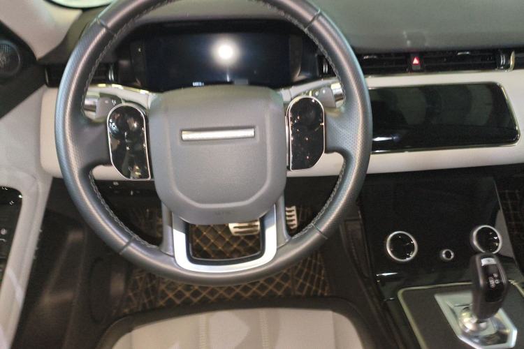 Used Land Rover Range Evoque 2020 249 PS R-DYNAMIC SE Sport Technology Edition Steering Wheel