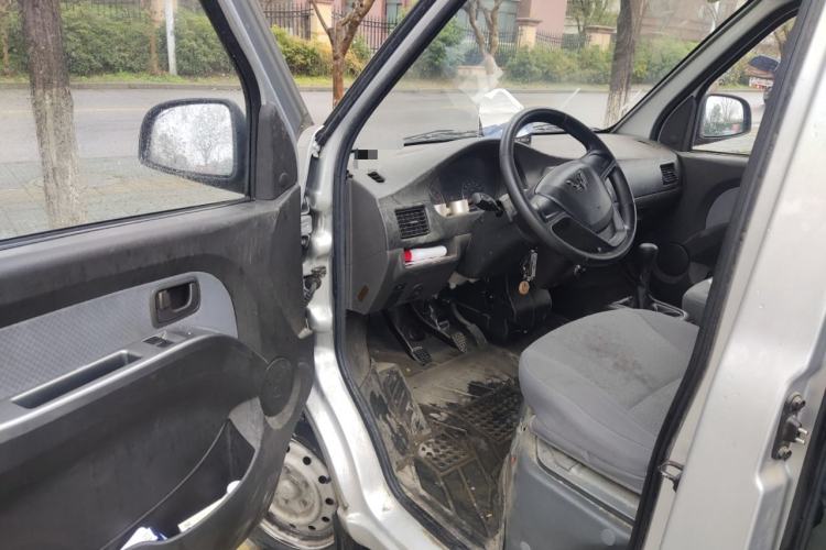 Used Wuling Rongguang 2021 1.5L Extended Standard Version with Air Conditioning – L3C
