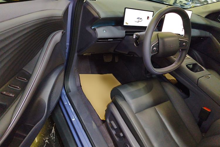 Used Nissan N6 2026 Model 180 Max