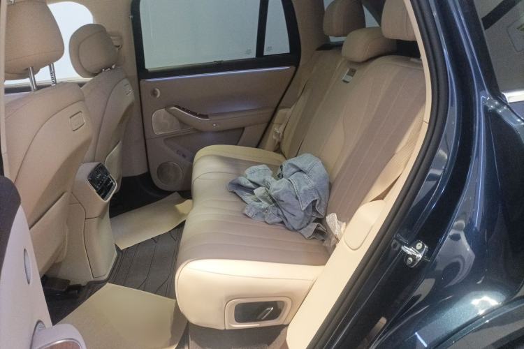 Used Hima AITO M7 2026 Model Range-Extending Max All-Wheel Drive 5-Seater Version
