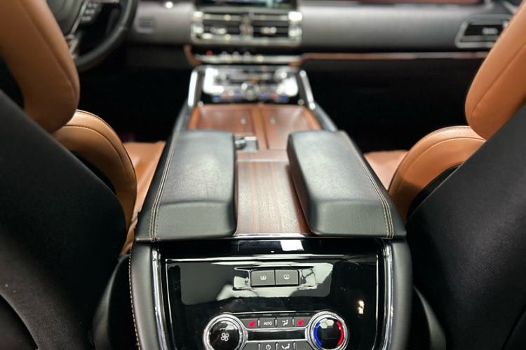 Used Lincoln Navigator 2019 3.5T Prestige Version China VI Standard