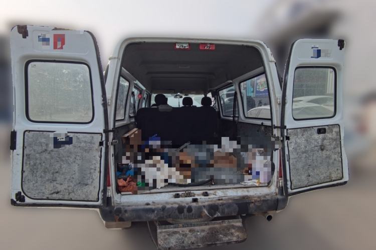 Used JMC Transit 2021 2.8T Space King Standard Version Short Wheelbase Mid-Height Roof 6-Seater Diesel Euro VI JX493