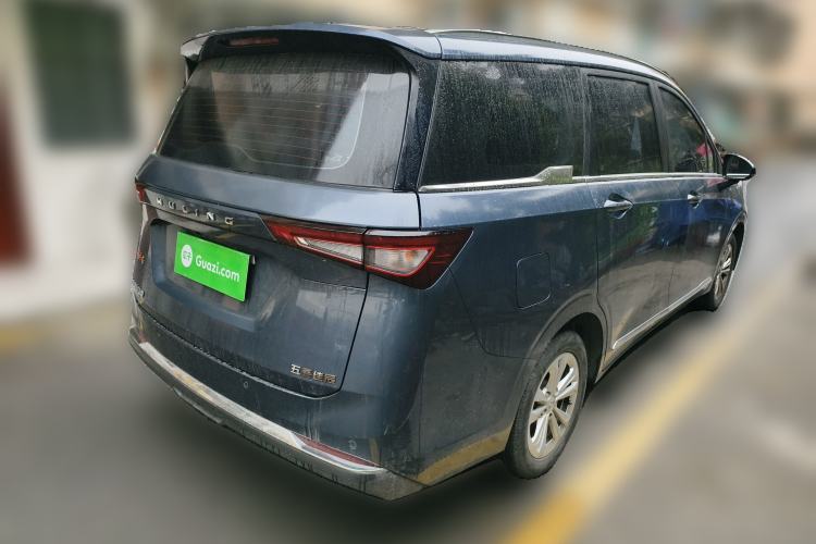 Used Wuling Jiachen 2022 1.5T Manual Light Enjoyment Dynamic Version
