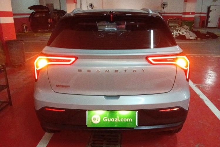 Used Geometry E Firefly 2023 320KM Cute & Handsome Tiger 5 Seats