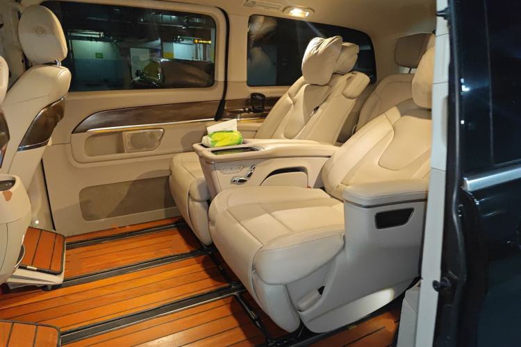 Used Mercedes-Benz V-Class 2020 V 260 L Long-wheelbase Luxury Edition