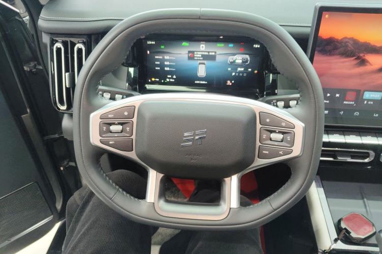 Used JETOUR Shanhai Shanhai T1 2025 150 km to the Lake