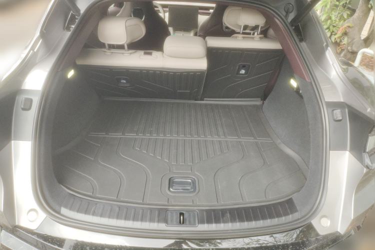 Used Xiaomi Auto YU7 2025 Ultra-Long Range Rear-Wheel Drive Version