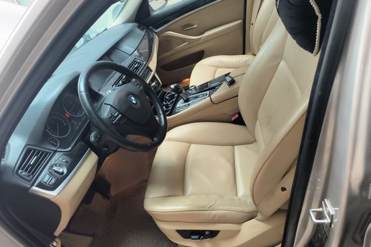 Used BMW 5 Series 2013 525Li Leading Model