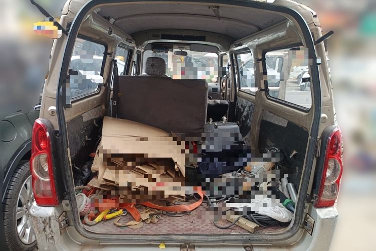 Used Wuling Rongguang 2011 1.2L Base Version
