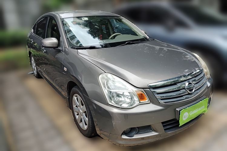 Used Nissan Sylphy 2012 Classic 1.6XE Automatic Comfort Edition Front Right 45 Deg