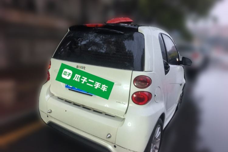 Used smart fortwo 2012 1.0 MHD Hardtop Comfort Edition Rear Right 45 Deg